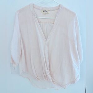 Listicle Lightweight Button Down